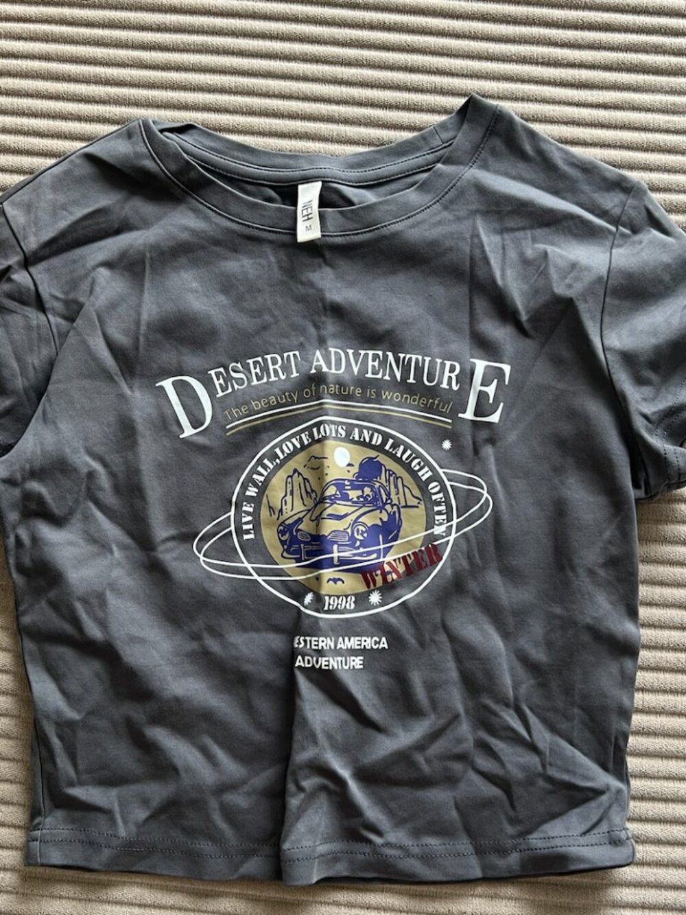 Graphic Tee – Size M